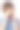小男孩记者摄影师用金色复古相机拍摄图片下载