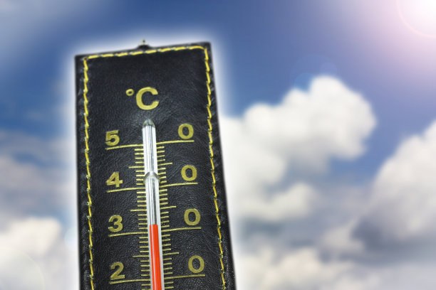 皮革温度计蓝天图片下载