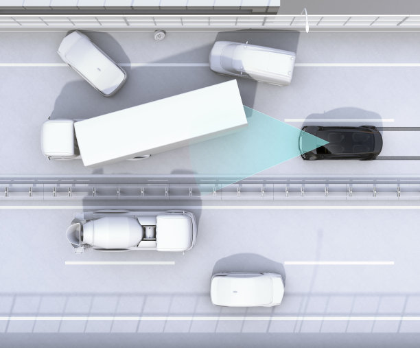 自动制动系统避免车祸素材图片