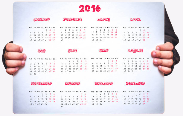 2016年日历在孩子手中图片下载