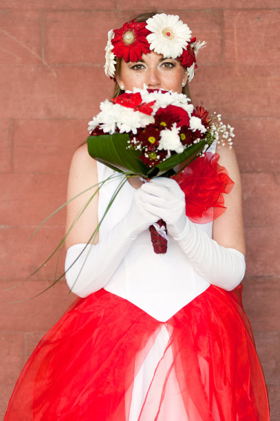 马德拉花节(Festa da Flor)。参与者的特写。图片下载