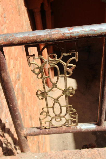 沙鲁寺的栏杆装饰图片下载