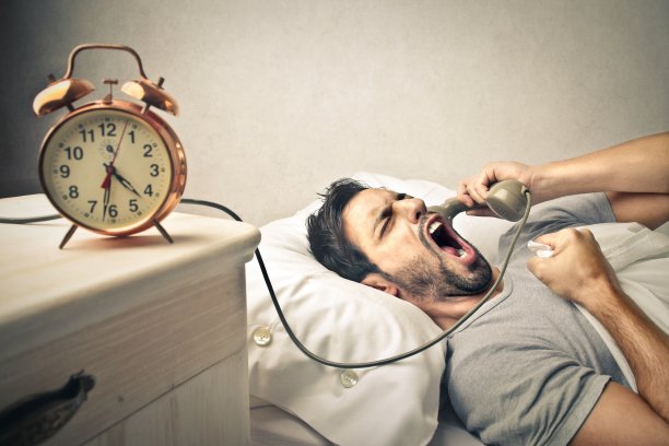 早上的电话图片下载