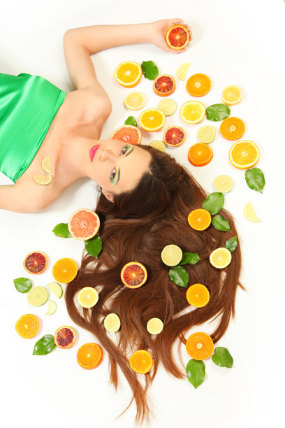 柚子的女孩图片下载