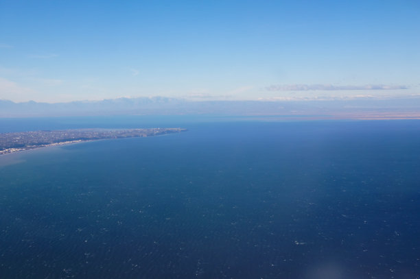 蓝色的视图图片下载