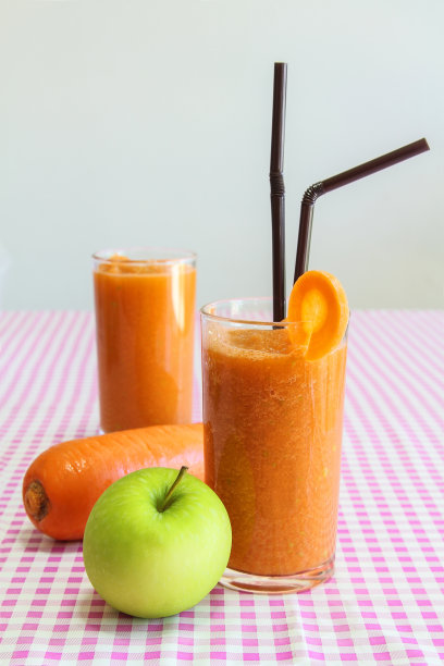 健康的水果冰沙。图片下载