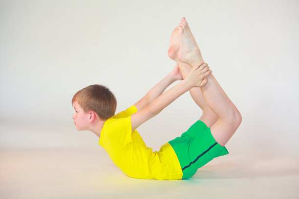 达努拉萨纳瑜伽图片下载