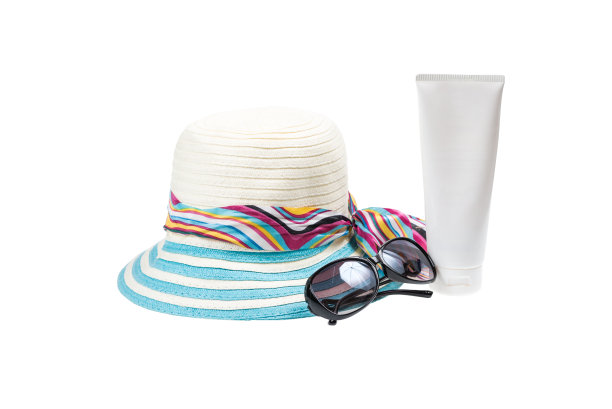 帽子，太阳镜和润肤露图片下载