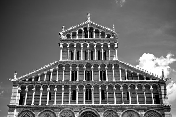 比萨大教堂图片下载