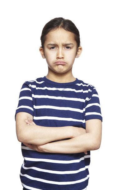 年轻女孩伤心难过图片下载