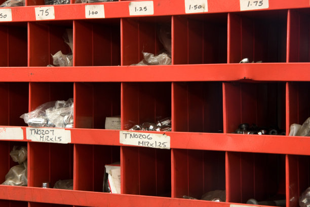 零件箱和货架图片下载