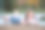 小女孩在公园玩。图片下载