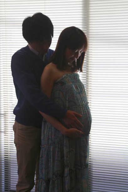 怀孕的丈夫图片下载