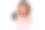 一位非裔美国妇女正在展示一部手机并竖起大拇指图片下载
