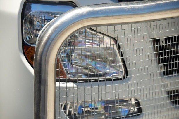 卡车的防护栅图片下载