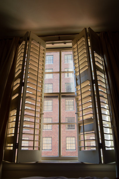 老木窗口图片下载