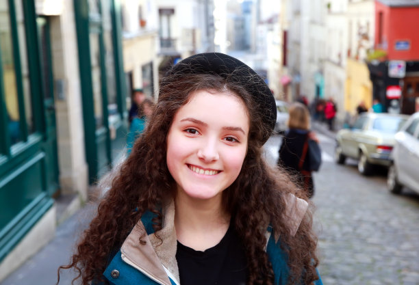 特写美丽的女孩图片下载