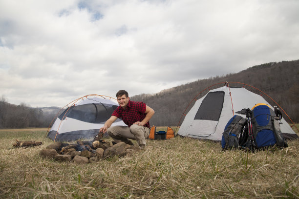把营火点燃图片下载
