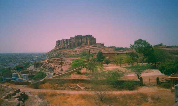 焦特布尔是印度的蓝色城市图片下载