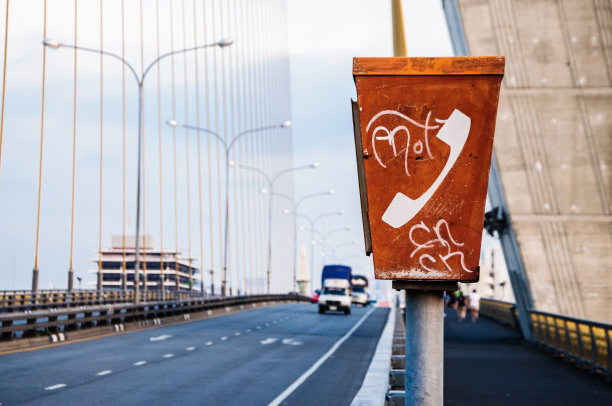 泰国高速公路上的紧急电话图片下载