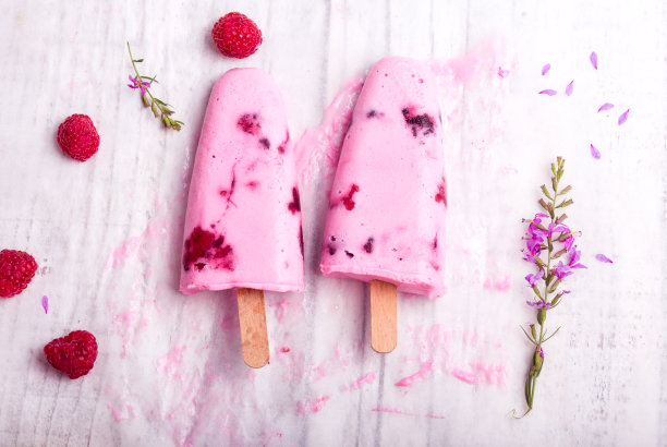 自制的覆盆子冰棒图片下载