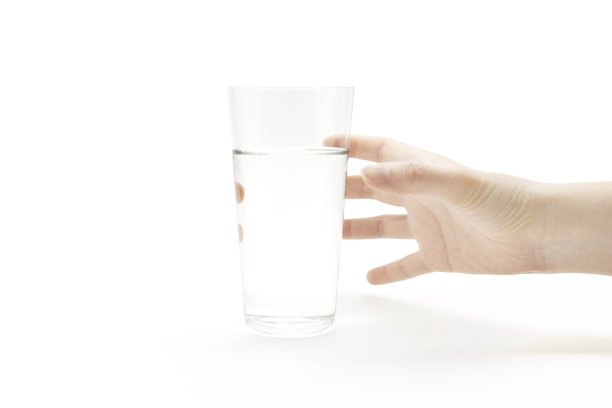 一杯水图片下载