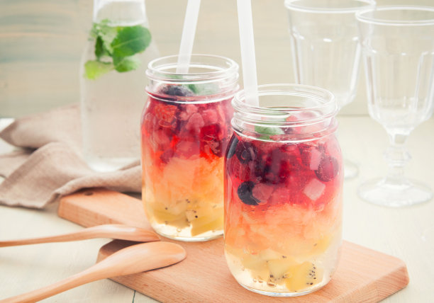 罐子里的果冻图片下载