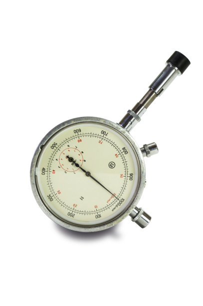 机械转速表是绝缘的光背景图片下载