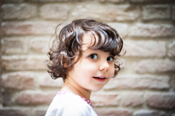 小吉普赛女孩图片下载