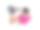 年轻女性在锻炼穿举哑铃和收缩肌肉图片下载