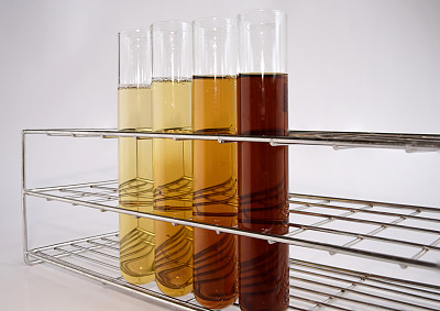 稀释的试管试剂图片下载