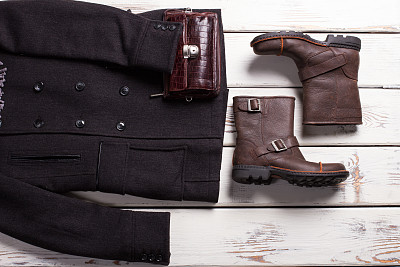 经典的男人的风格。图片下载