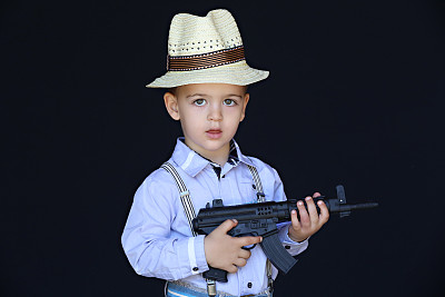 年轻的黑帮图片下载