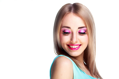 粉色妆容的女人图片下载