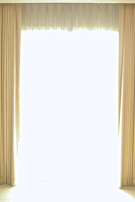 《窗户和窗帘》图片下载