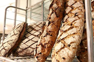 新鲜的面包图片下载