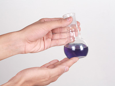 在实验室工作图片下载