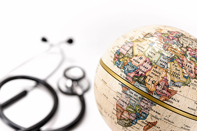 地球(非洲)和听诊器图片下载