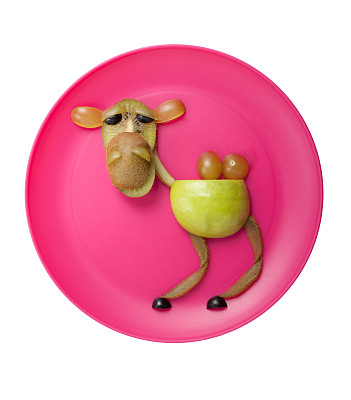 水果制成的骆驼图片下载