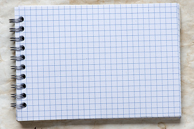 打开带螺旋的记事本图片下载