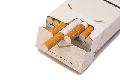 盒香烟图片下载