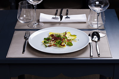 美食一餐图片下载