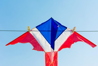 五彩缤纷的风筝图片下载