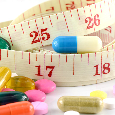 医药与卷尺图片下载