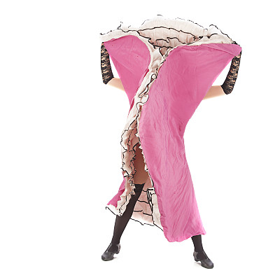 一个性感的芭蕾舞女舞者脱衣舞女在演播室孤立图片下载