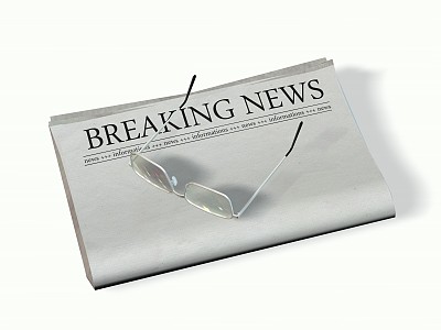 带有突发新闻标题的空白报纸图片下载