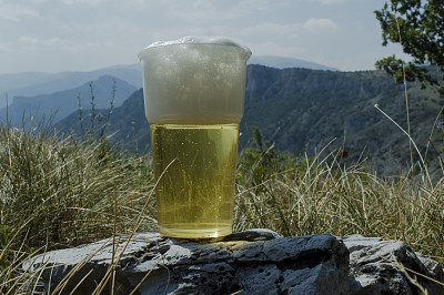 啤酒放松图片下载