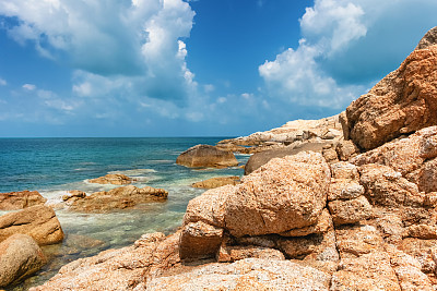 位于泰国南部，素拉他尼的班干海滩图片下载