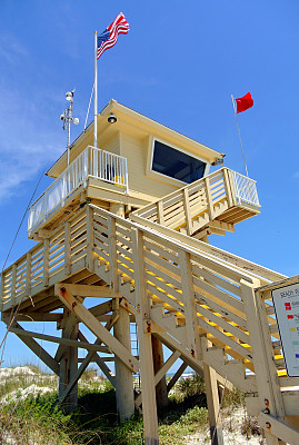 救生员塔图片下载