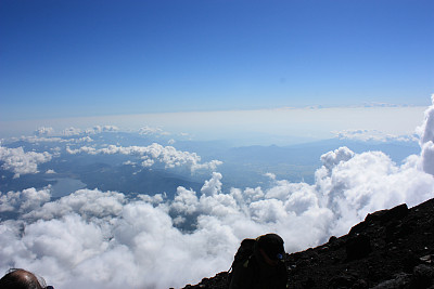 Cloudscape从图片下载